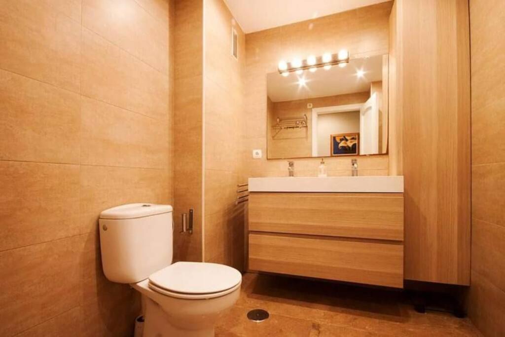 Apartamento + Parking En El Centro De كارتاخينه المظهر الخارجي الصورة